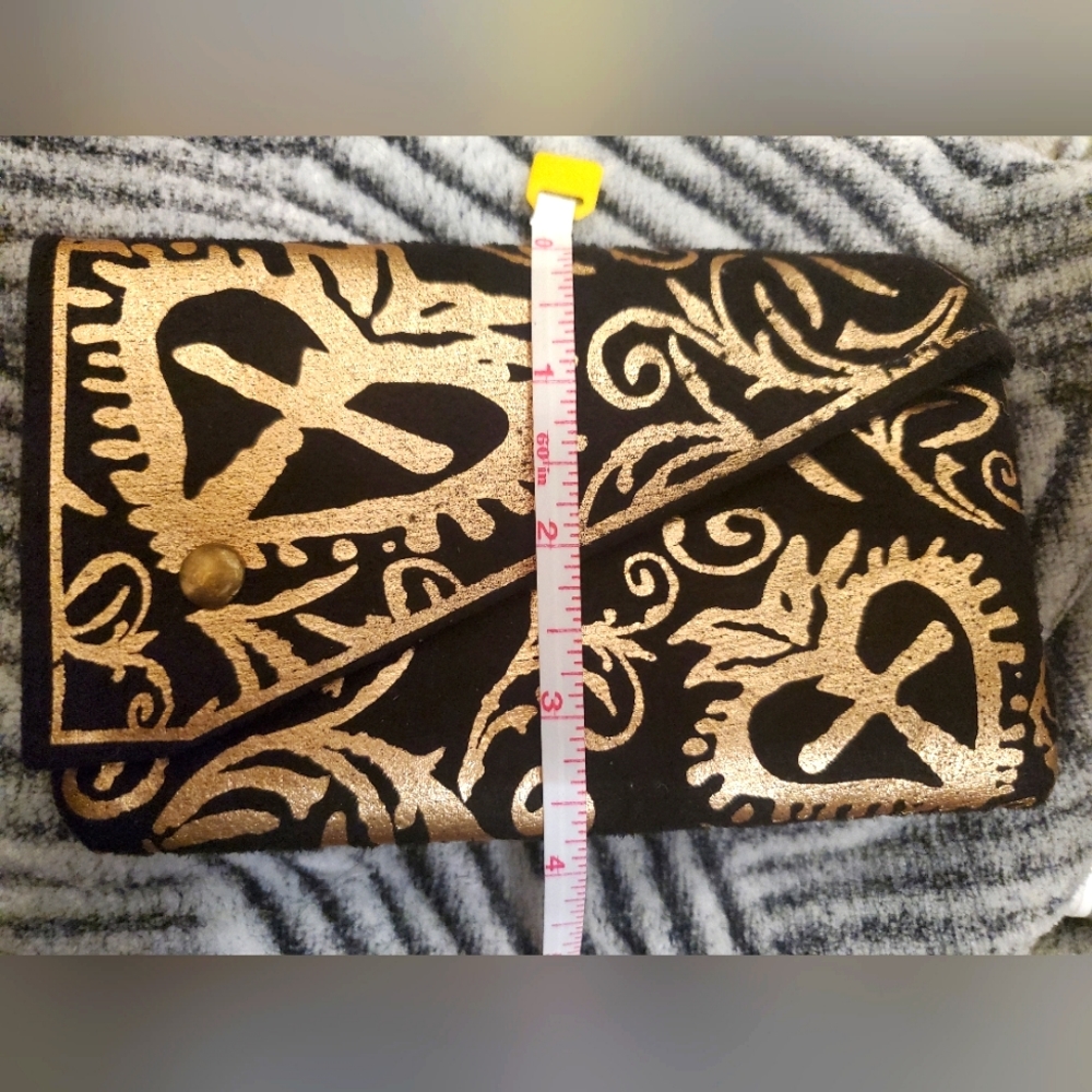 🌟 HP 🌟 NWOT Beautiful Virgins, Saints & Angels Jewelry Pouch Or ID Pouch - Picture 4 of 6